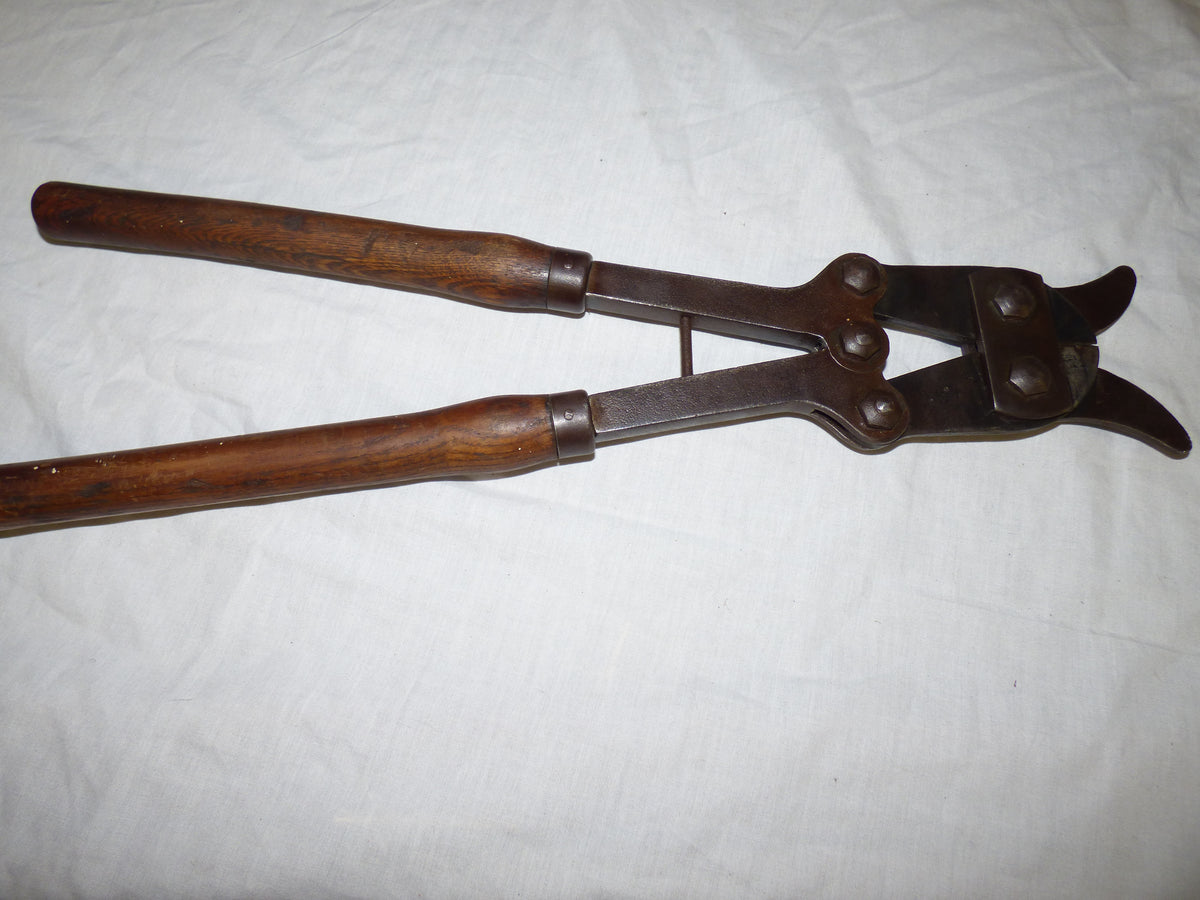 WW1 STYLE BARBED WIRE CUTTERS Antiques, Militaria & Collectables