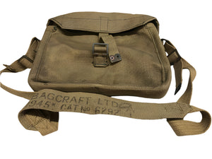 WW2 SIGNAL SATCHEL